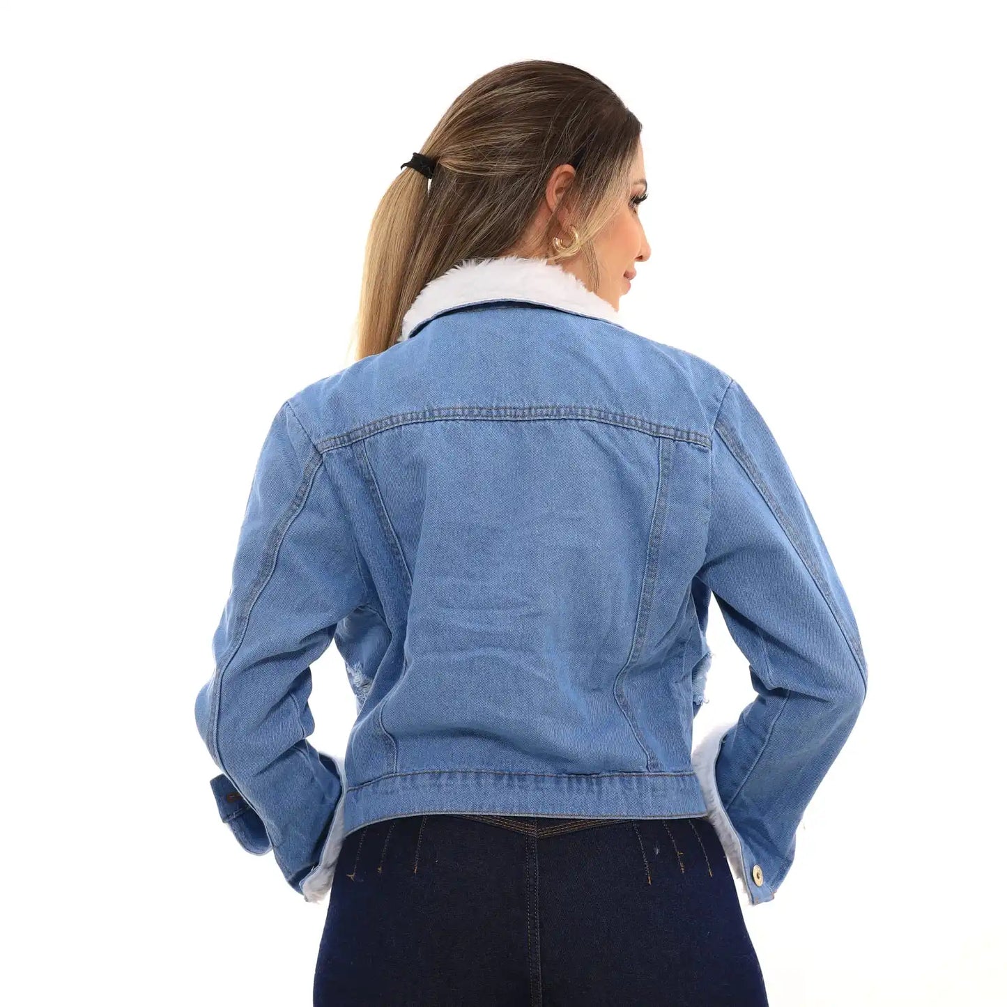 Jaqueta Jeans Cropeed Com Pelinhos
