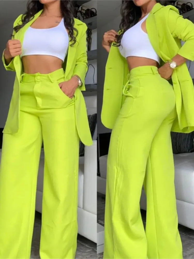 Conjunto de duas peças elegante de blazer e calça feminino