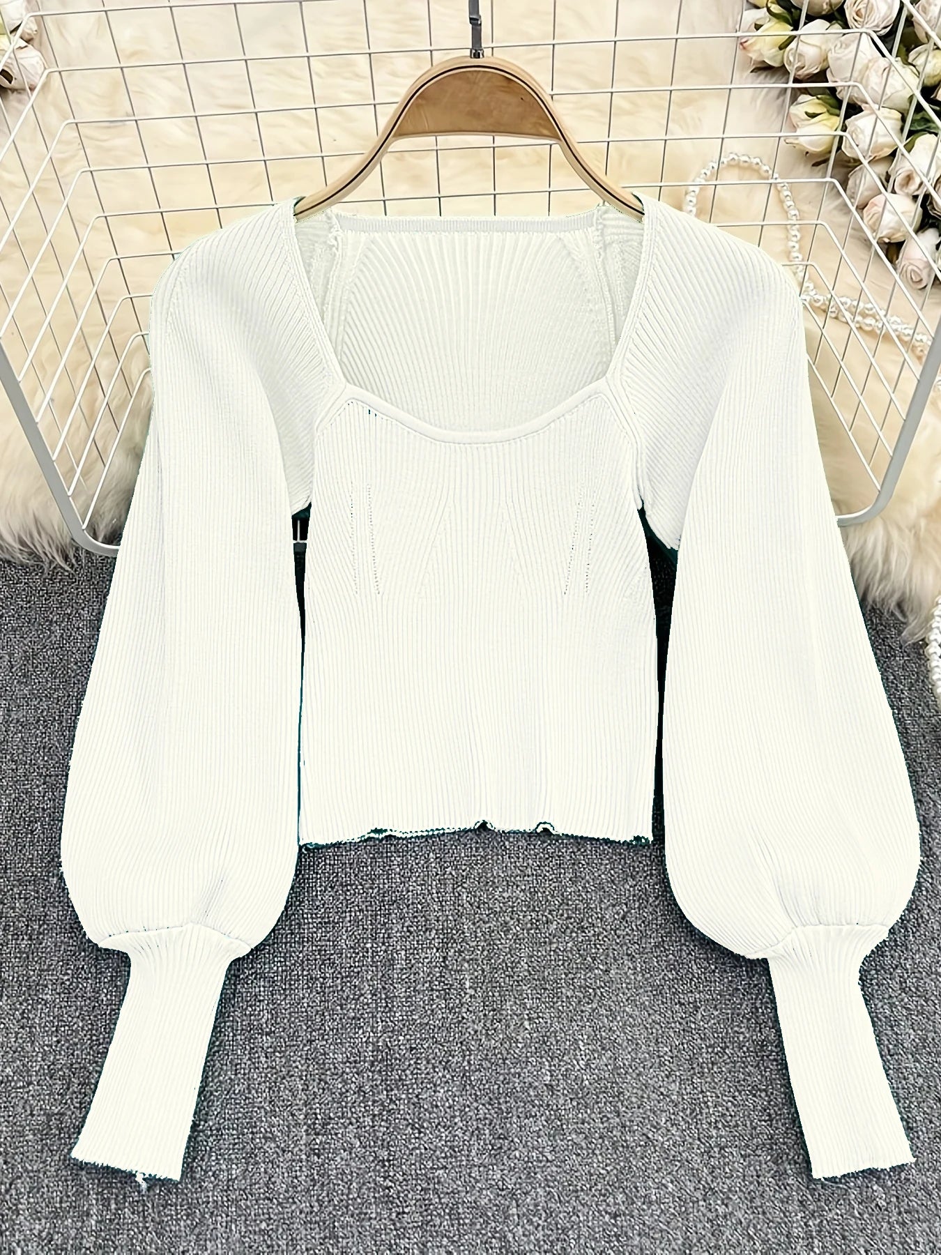 Blusa tricot gola quadrada