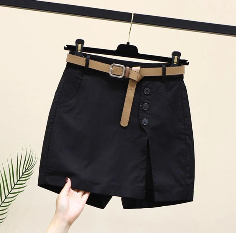 Shorts saia com fenda