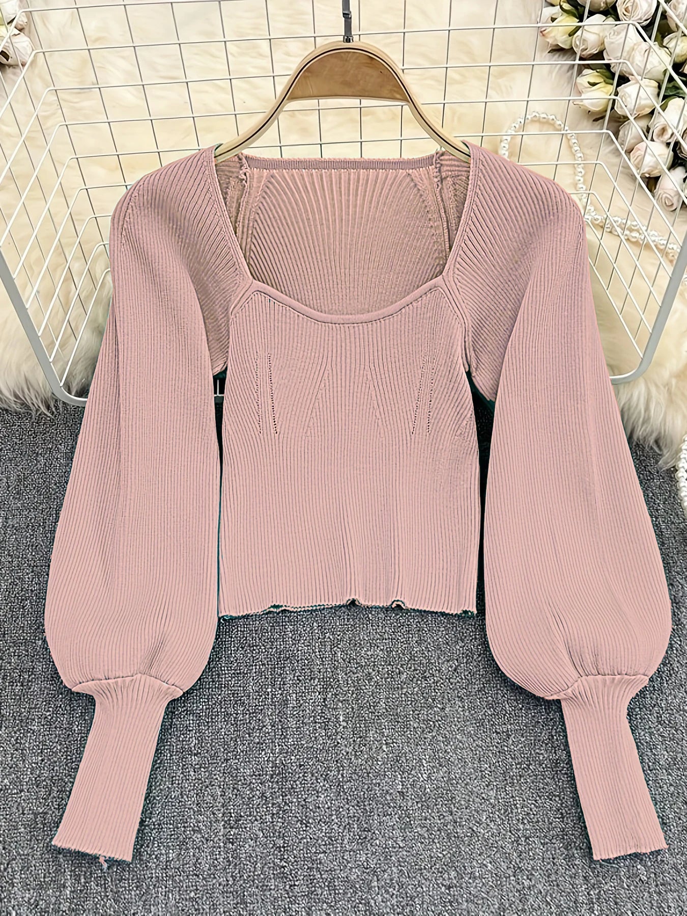Blusa tricot gola quadrada