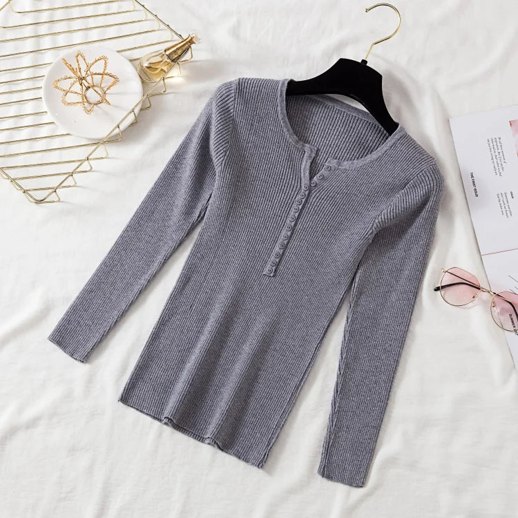 Blusa feminina básica com botões e decote em V