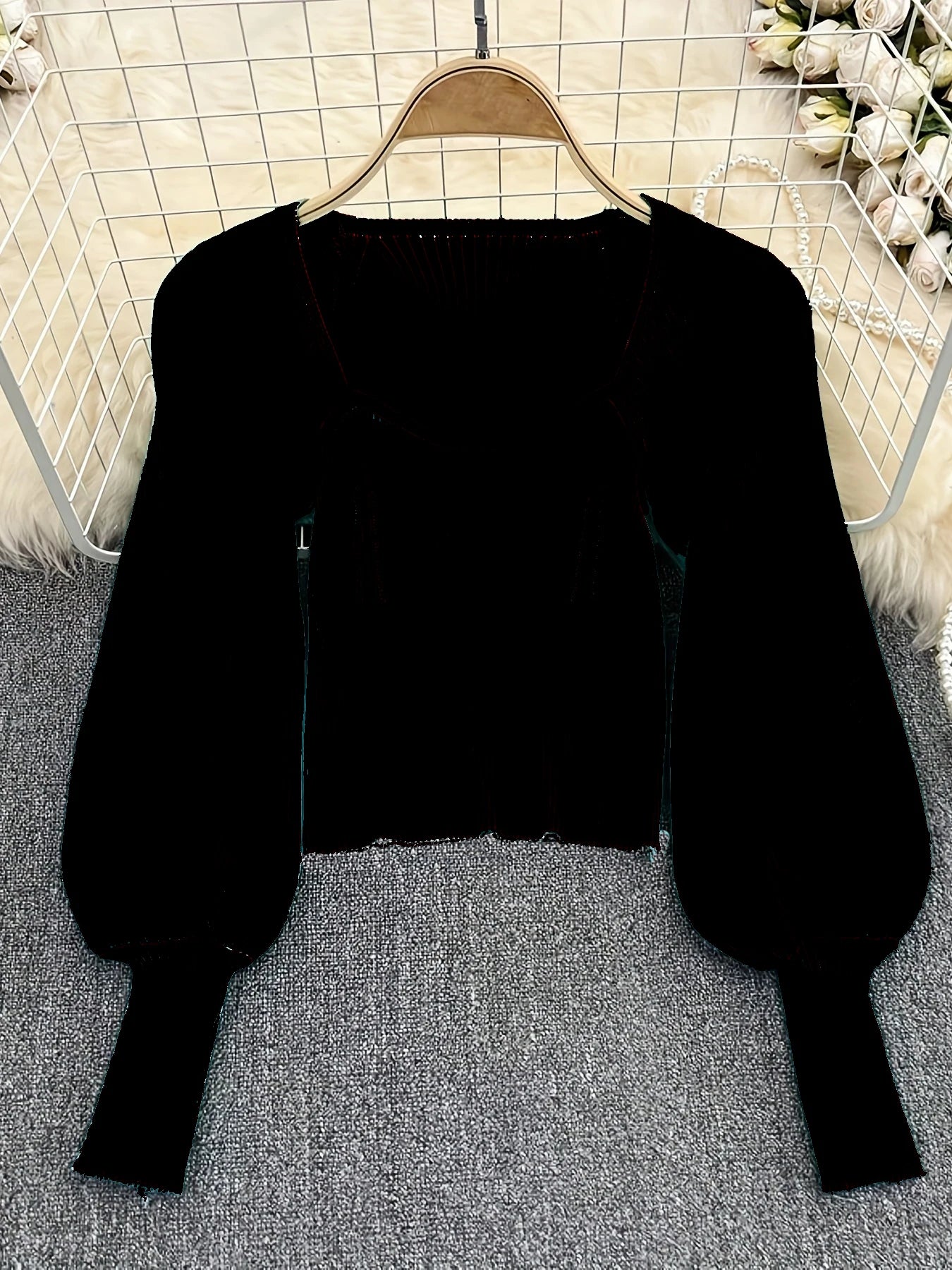 Blusa tricot gola quadrada