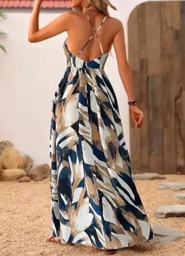 Vestido feminino com estampa geométrica e decote em V