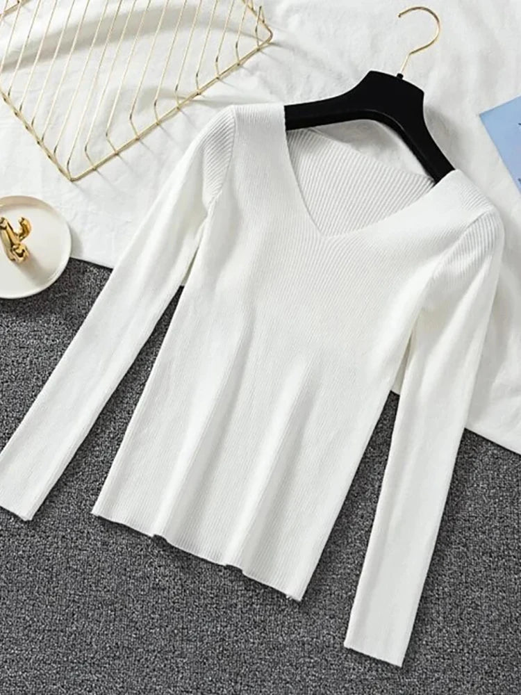 Blusa básica de lanzinha decote em v
