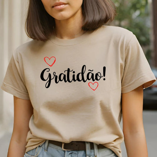 Camiseta feminina estampada com corações 100% algodão macio