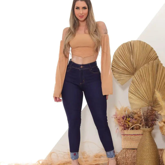 Calça Jeans Feminina Skinny Barra Dobrada Estampada