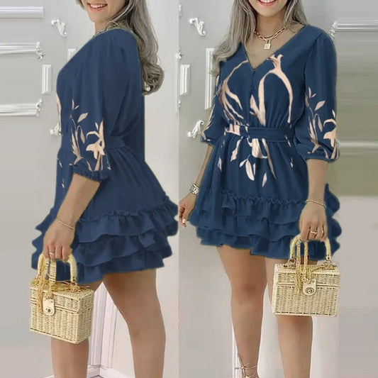 Vestido feminino decote em V estampado com babados e bainha plissada