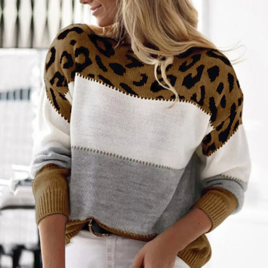 Blusa tricot estampada onça