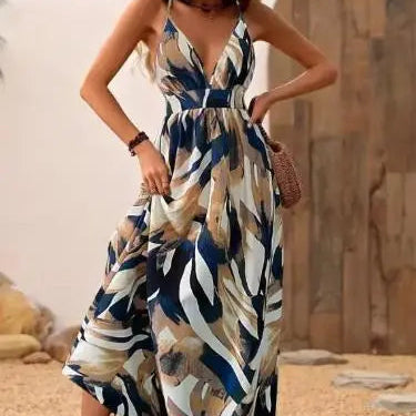 Vestido feminino com estampa geométrica e decote em V