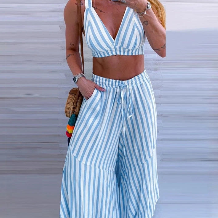 Conjunto  feminino listrado  decote em V
