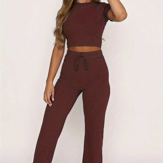 Conjunto cropped de manga curta e calça canelado